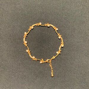 Vintage Avon Bracelet H9 Gold with Crystals 10"